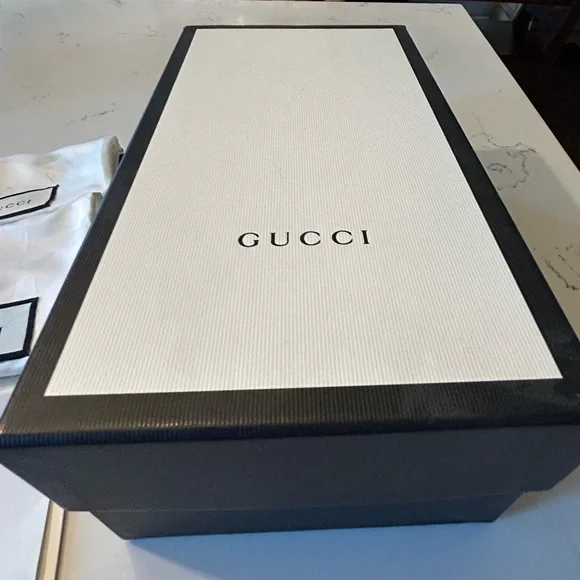 GUCCI GG MARMONT THONG SANDAL - Picture 14 of 16